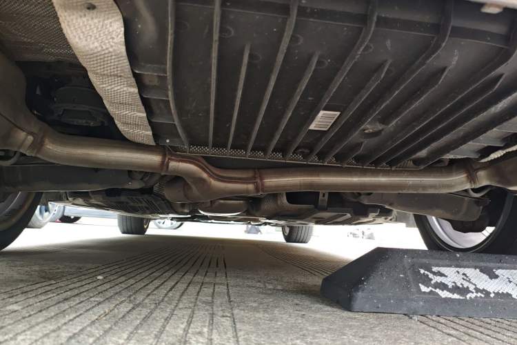 Used Mercedes-Benz C-Class 2015 C 200 station wagon Chassis Rear