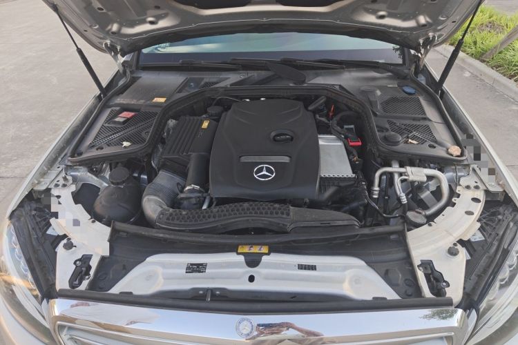 Used Mercedes-Benz C-Class 2015 Facelift C 180 L Engine Bay