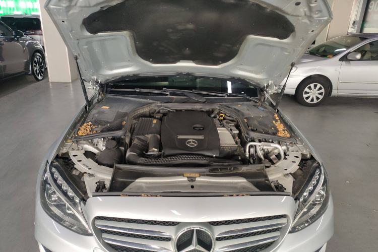 Used Mercedes-Benz C-Class 2015 C 200 station wagon Engine Bay