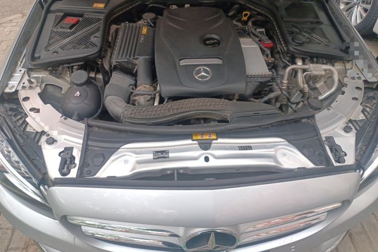 Used Mercedes-Benz C-Class 2015 C 200 L Sport Edition Engine Bay