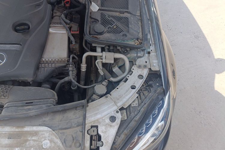 Used Mercedes-Benz C-Class 2015 C 180 L Sport Edition Engine Bay Left
