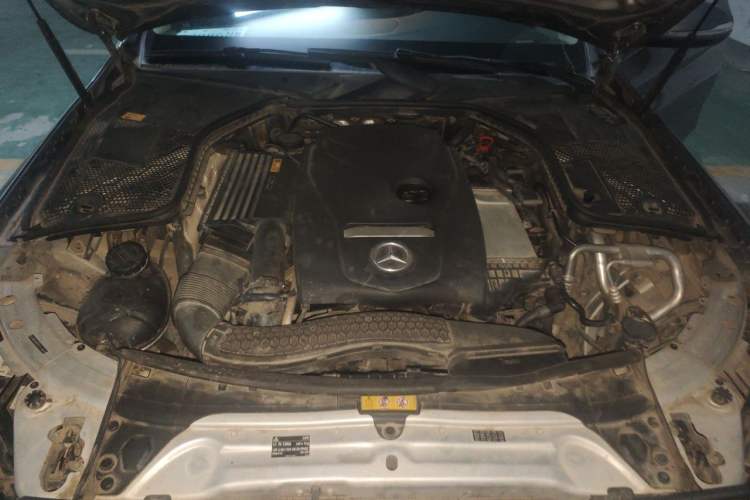 Used Mercedes-Benz C-Class 2015 C 180 L Engine Bay