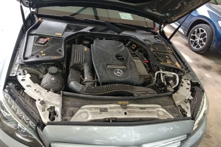Used Mercedes-Benz C-Class 2015 C 260 L Sport Edition Engine Bay