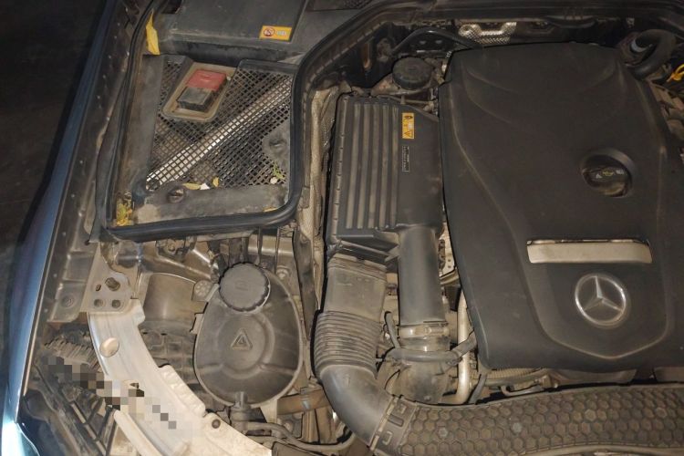 Used Mercedes-Benz C-Class 2015 C 200 L 4MATIC Sport Edition Engine Bay Right