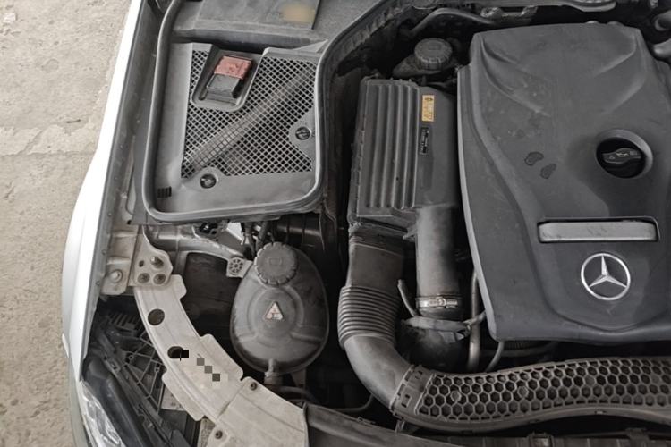 Used Mercedes-Benz C-Class 2015 C 180 L Sport Edition Engine Bay Right