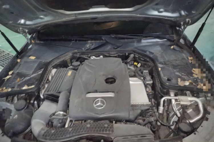 Used Mercedes-Benz C-Class 2015 Revised C 200 L Sport Edition Engine Bay