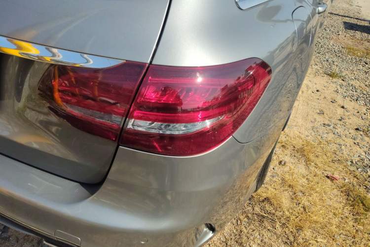 Used Mercedes-Benz C-Class 2015 C 200 station wagon Exterior 1