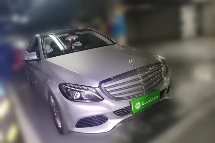 Used Mercedes-Benz C-Class 2015 Facelift C 200 L Exterior 2