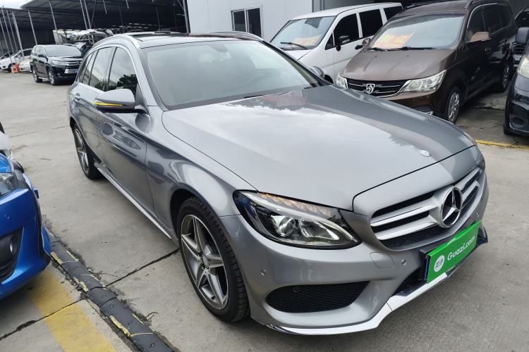 Used Mercedes-Benz C-Class 2015 C 200 station wagon Exterior 2