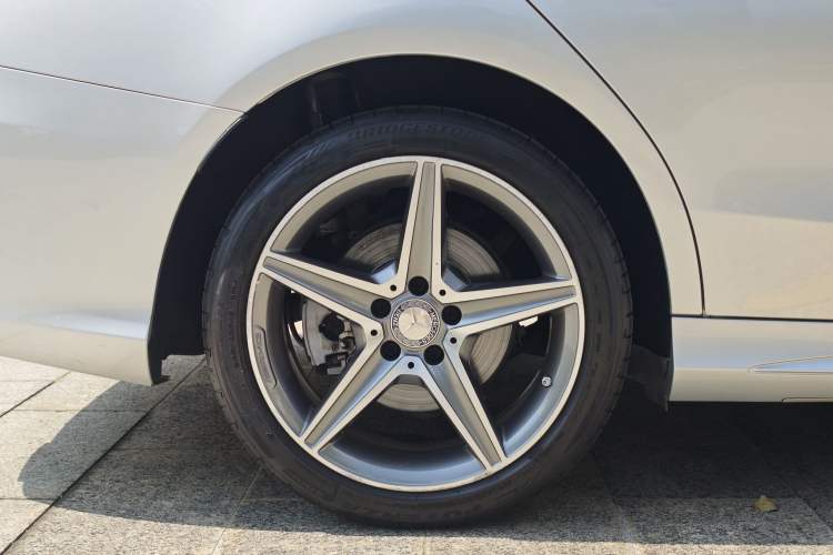 Used Mercedes-Benz C-Class 2015 C 200 station wagon Exterior 7