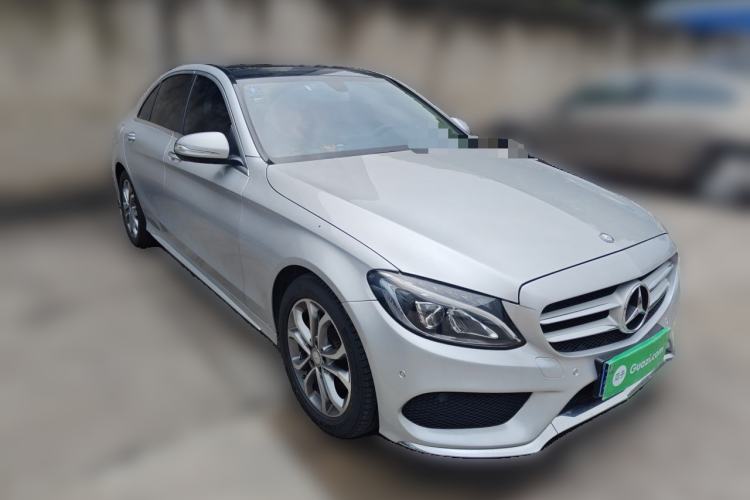 Used Mercedes-Benz C-Class 2015 C 200 L Sport Edition Front Right 45 Deg