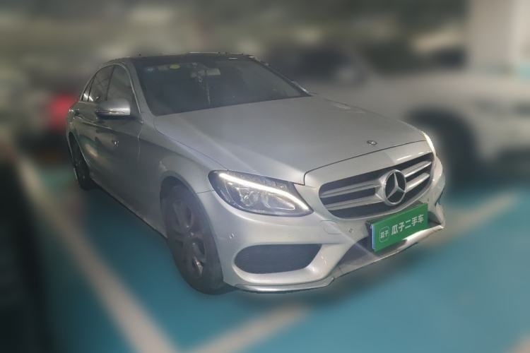 Used Mercedes-Benz C-Class 2015 C 200 L Sport Edition Front Right 45 Deg
