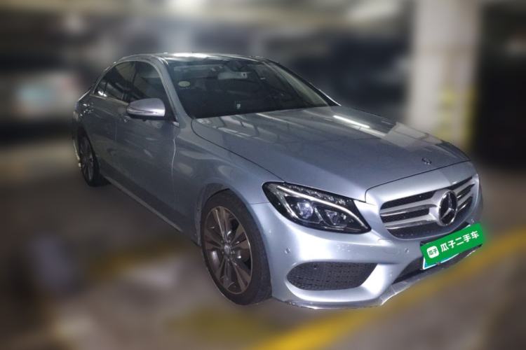 Used Mercedes-Benz C-Class 2015 C 200 L 4MATIC Sport Edition Front Right 45 Deg