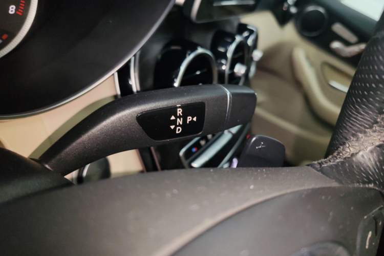 Used Mercedes-Benz C-Class 2015 C 200 L Sport Edition Gear Lever