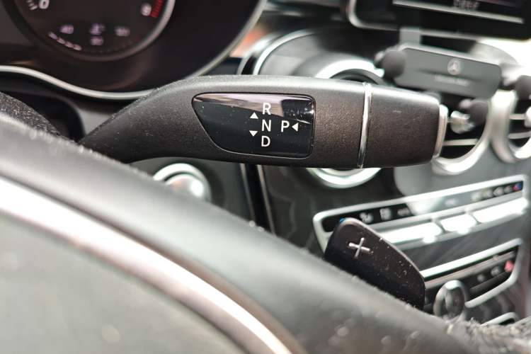 Used Mercedes-Benz C-Class 2015 C 200 station wagon Gear Lever