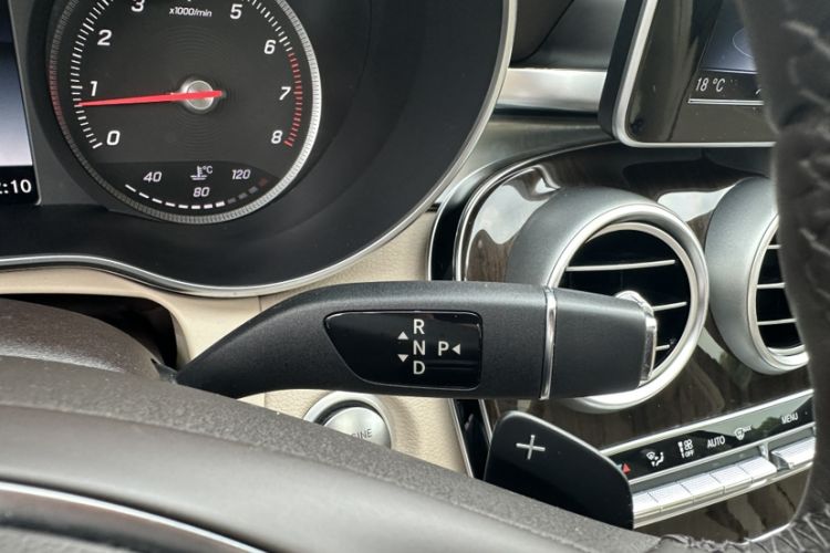 Used Mercedes-Benz C-Class 2015 C 200 L Gear Lever