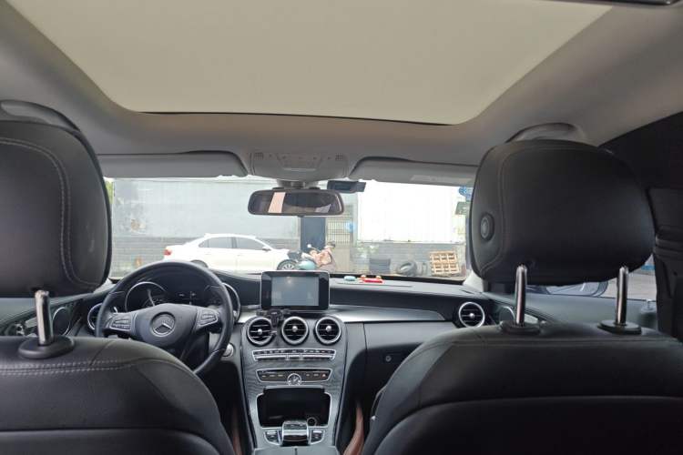 Used Mercedes-Benz C-Class 2015 C 200 L Sport Edition Headliner