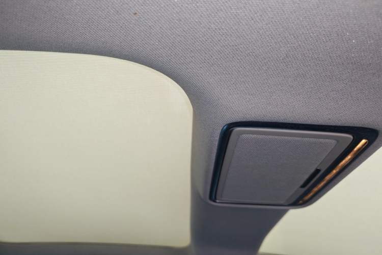 Used Mercedes-Benz C-Class 2015 Revised C 200 L Sport Edition Headliner