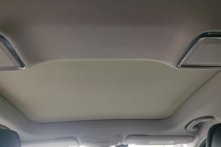 Used Mercedes-Benz C-Class 2015 Revised C 200 L Sport Edition Headliner