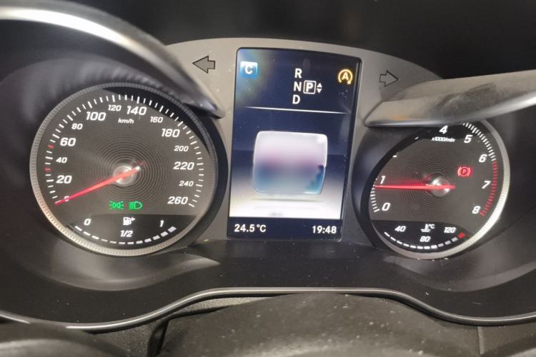 Used Mercedes-Benz C-Class 2015 Facelift C 200 L Instrument Cluster