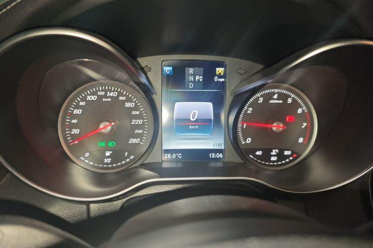 Used Mercedes-Benz C-Class 2015 C 180 L Instrument Cluster