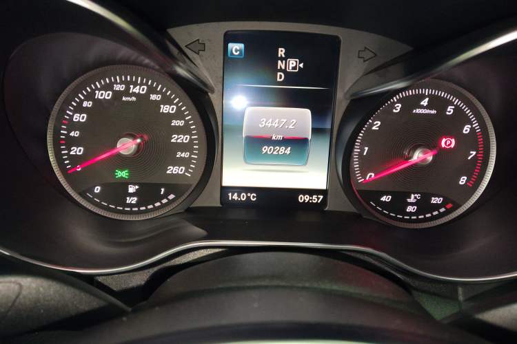 Used Mercedes-Benz C-Class 2015 C 200 Sport Edition 4MATIC Instrument Cluster