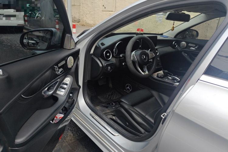 Used Mercedes-Benz C-Class 2015 Revised C 200 L Sport Edition Interior 3