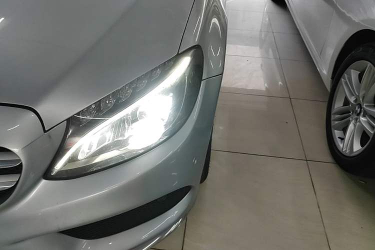 Used Mercedes-Benz C-Class 2015 Revised C 200 L Sport Edition Left Front Headlight