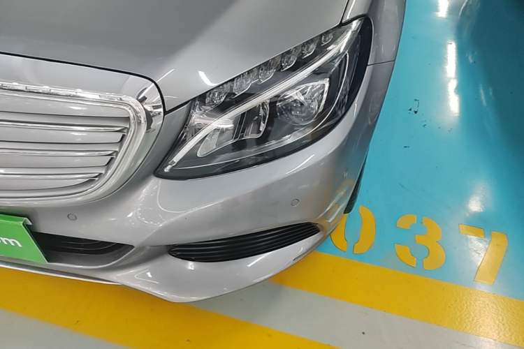 Used Mercedes-Benz C-Class 2015 C 200 L Left Front Headlight