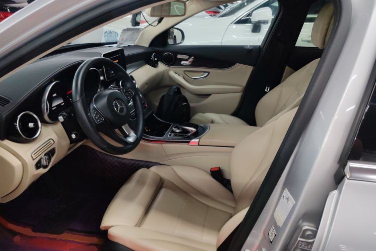 Used Mercedes-Benz C-Class 2015 C 200 L Sport Edition Left Front Seat