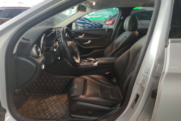 Used Mercedes-Benz C-Class 2015 C 200 station wagon Left Front Seat