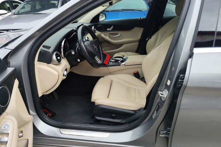 Used Mercedes-Benz C-Class 2015 C 200 station wagon Left Front Seat