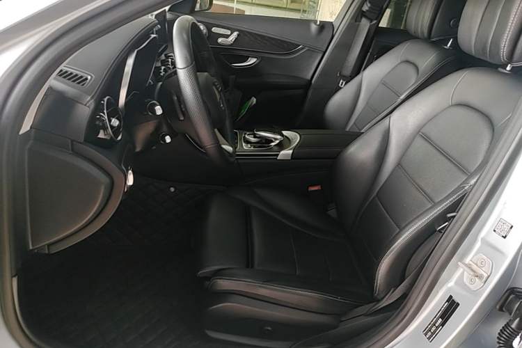 Used Mercedes-Benz C-Class 2015 Revised C 200 L Sport Edition Left Front Seat