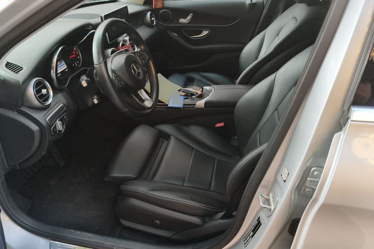 Used Mercedes-Benz C-Class 2015 C 200 station wagon Left Front Seat