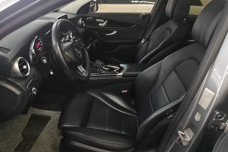 Used Mercedes-Benz C-Class 2015 C 200 L Left Front Seat