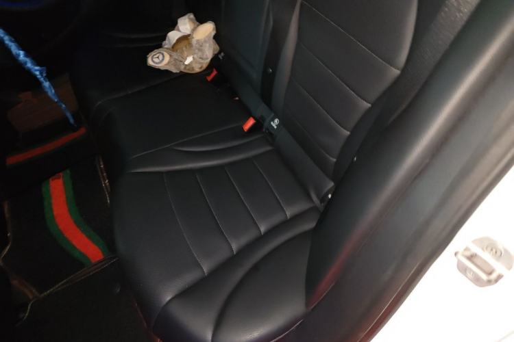 Used Mercedes-Benz C-Class 2015 C 200 L 4MATIC Sport Edition Left Rear Seat
