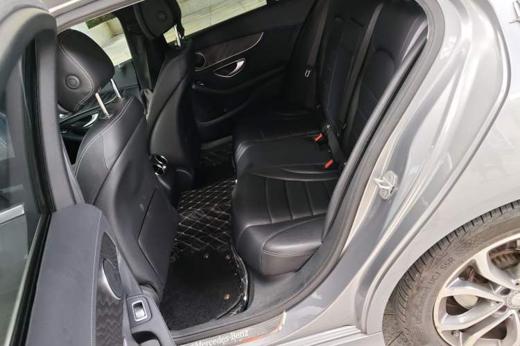 Used Mercedes-Benz C-Class 2015 Revised C 200 L Sport Edition Left Rear Seat