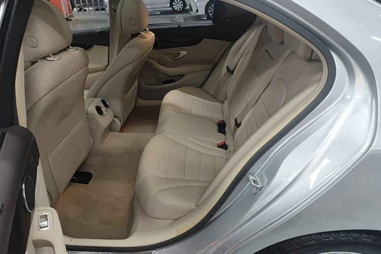 Used Mercedes-Benz C-Class 2015 C 200 L Left Rear Seat