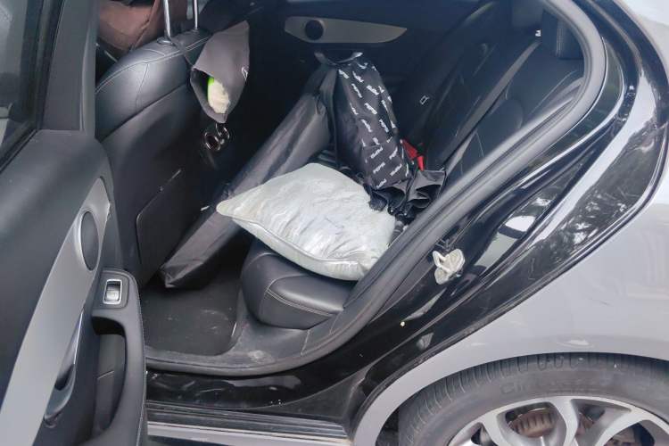 Used Mercedes-Benz C-Class 2015 C 200 Sport Edition Left Rear Seat