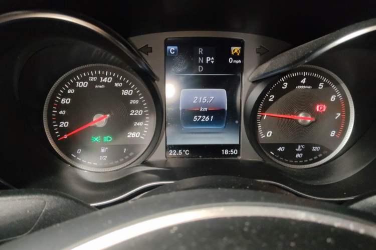 Used Mercedes-Benz C-Class 2015 C 200 L 4MATIC Sport Edition Odometer Close Up