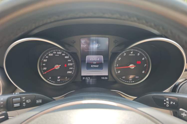 Used Mercedes-Benz C-Class 2015 C 200 station wagon Odometer Close Up