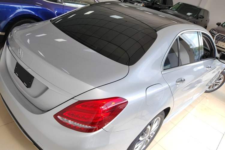 Used Mercedes-Benz C-Class 2015 C 200 L Sport Edition Rear Right 45 Deg