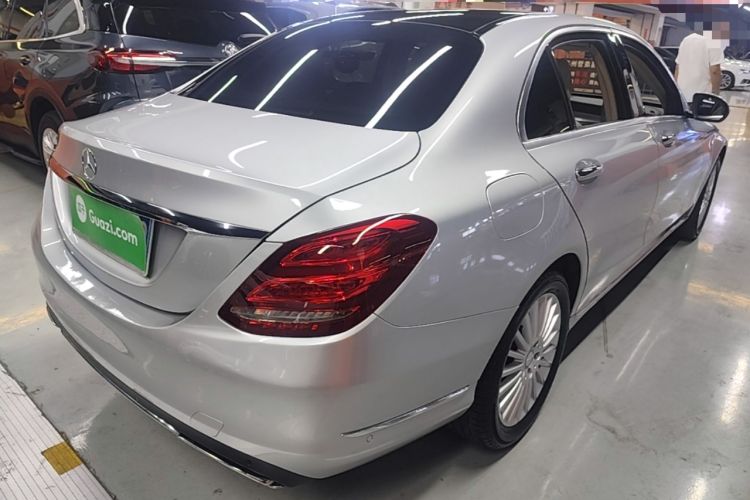 Used Mercedes-Benz C-Class 2015 C 200 L Rear Right 45 Deg