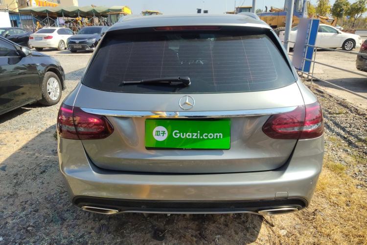 Used Mercedes-Benz C-Class 2015 C 200 station wagon Rear
