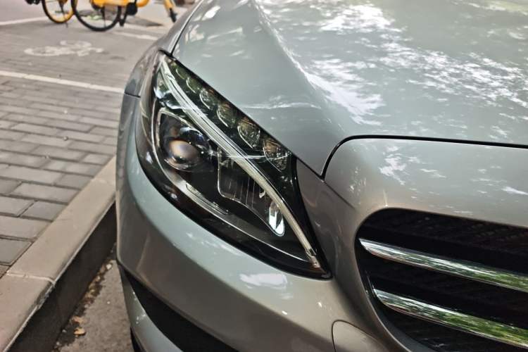 Used Mercedes-Benz C-Class 2015 C 200 Sport Edition Right Front Headlight