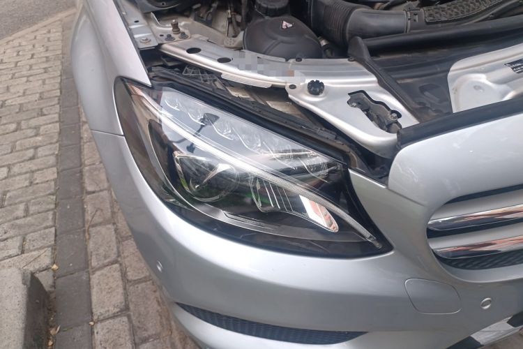 Used Mercedes-Benz C-Class 2015 C 200 L Sport Edition Right Front Headlight
