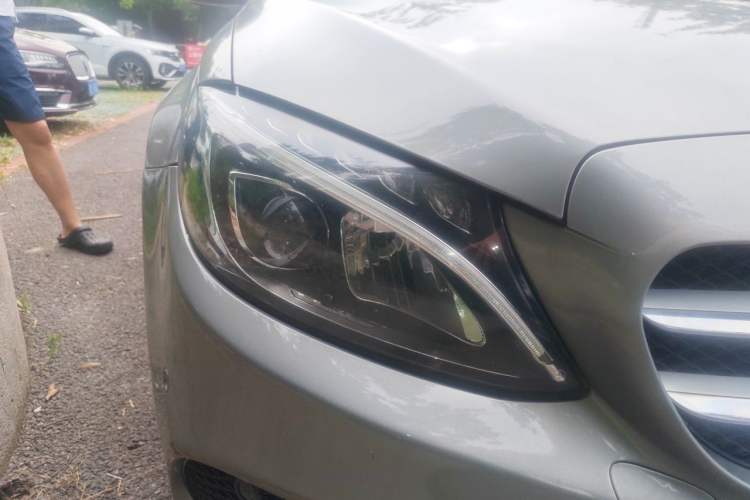 Used Mercedes-Benz C-Class 2015 Revised C 200 L Sport Edition Right Front Headlight