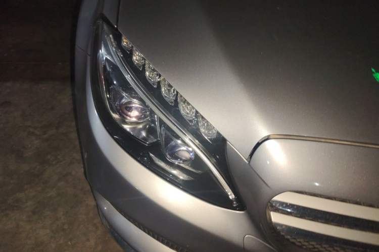 Used Mercedes-Benz C-Class 2015 C 200 L 4MATIC Sport Edition Right Front Headlight