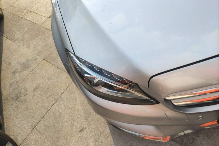 Used Mercedes-Benz C-Class 2015 C 200 L Sport Edition Right Front Headlight