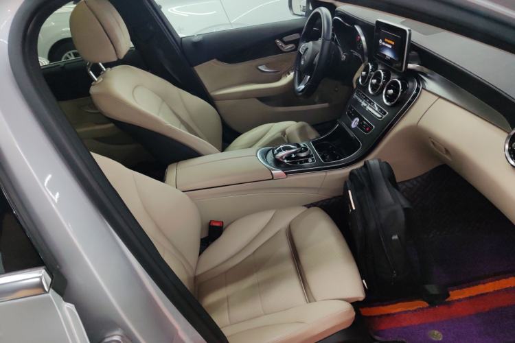 Used Mercedes-Benz C-Class 2015 C 200 L Sport Edition Right Front Seat